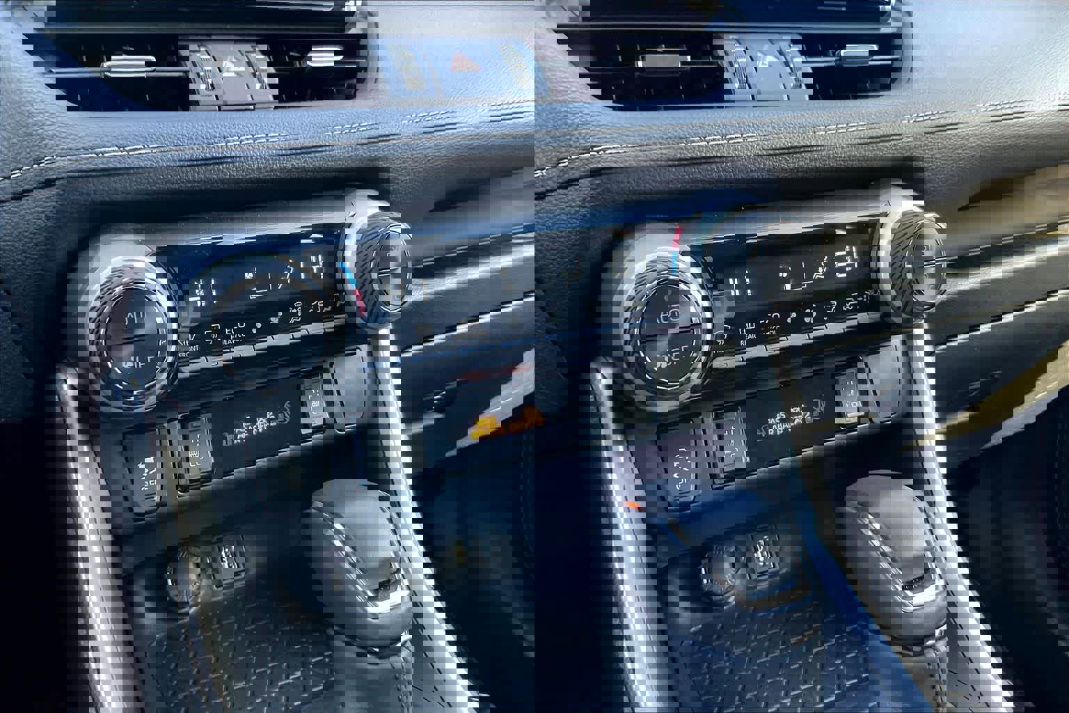 Used 2024 Toyota RAV4 XLE Premium w/ Weather Package image 67