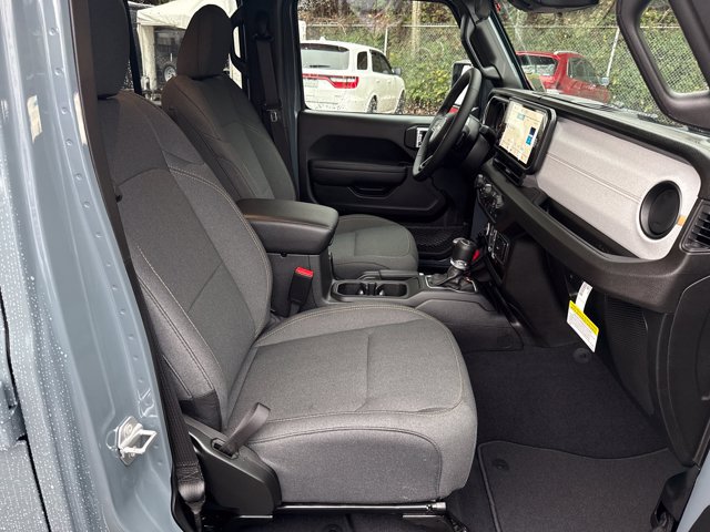 New 2026 Jeep Gladiator Sport AWD/4WD image 9