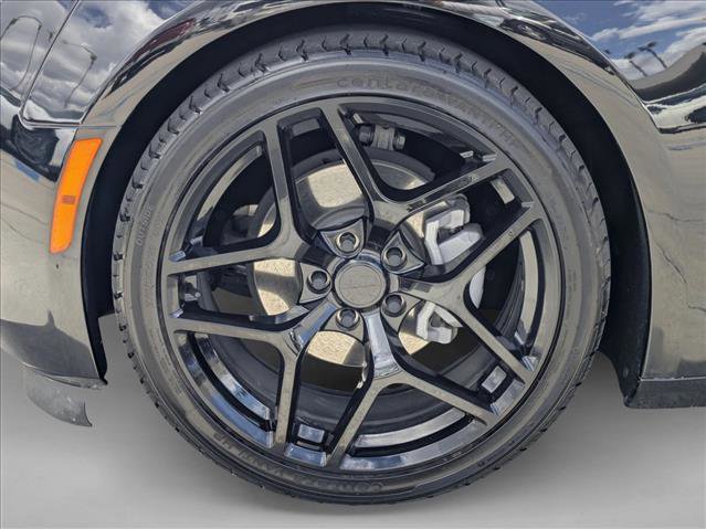 Used 2022 Chevrolet Camaro LT w/ Technology Package RWD image 23