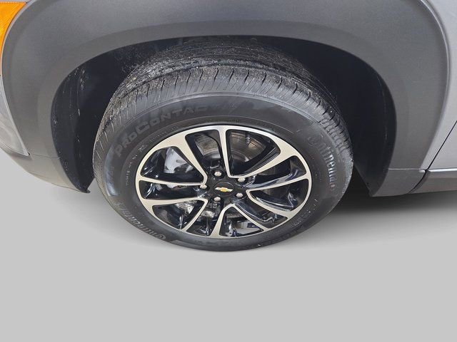 Used 2025 Chevrolet TrailBlazer LT image 30