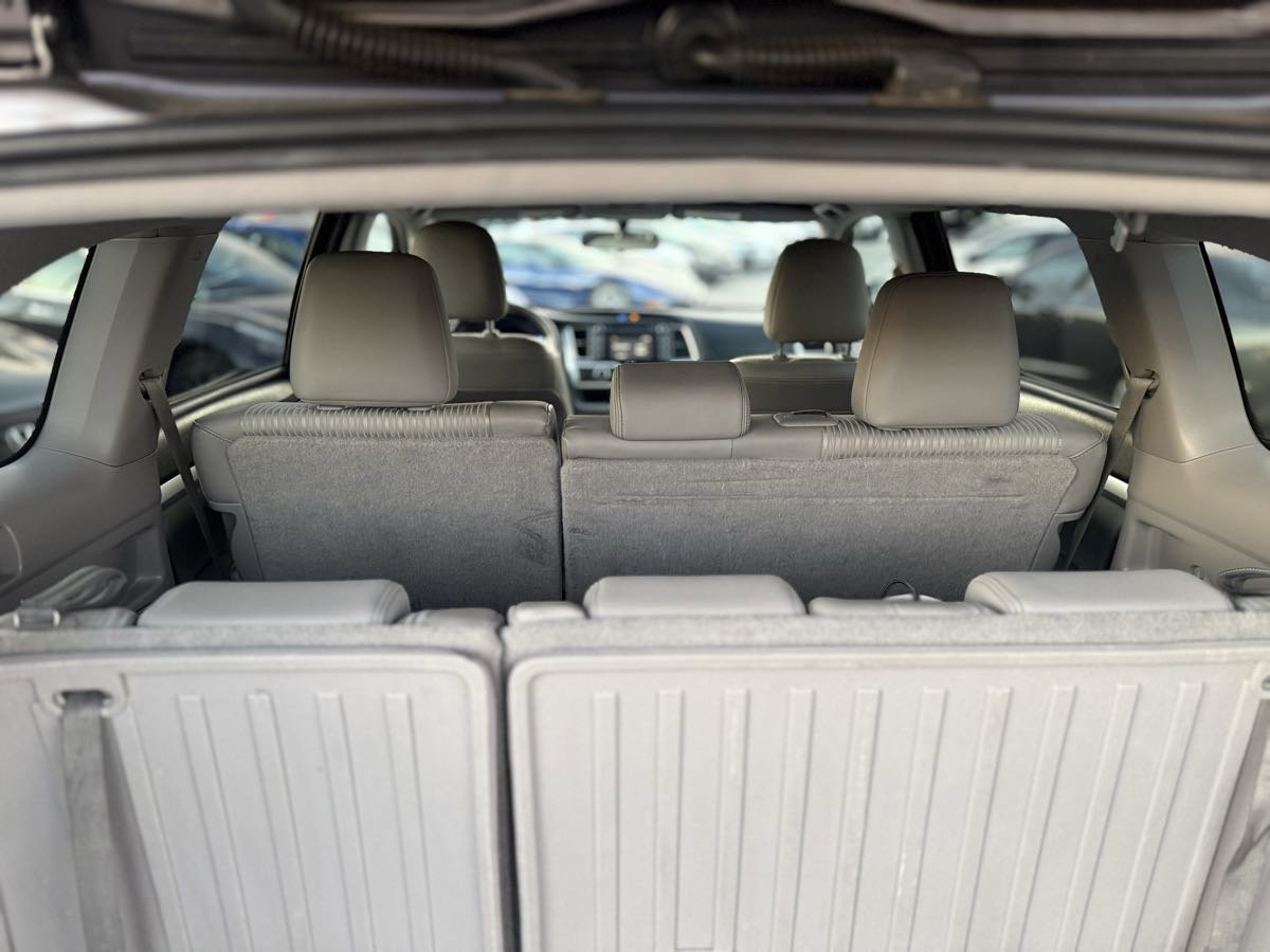 Used 2015 Toyota Highlander Plus image 21