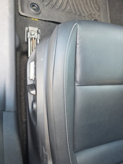 Certified 2024 Toyota Prius XLE image 14