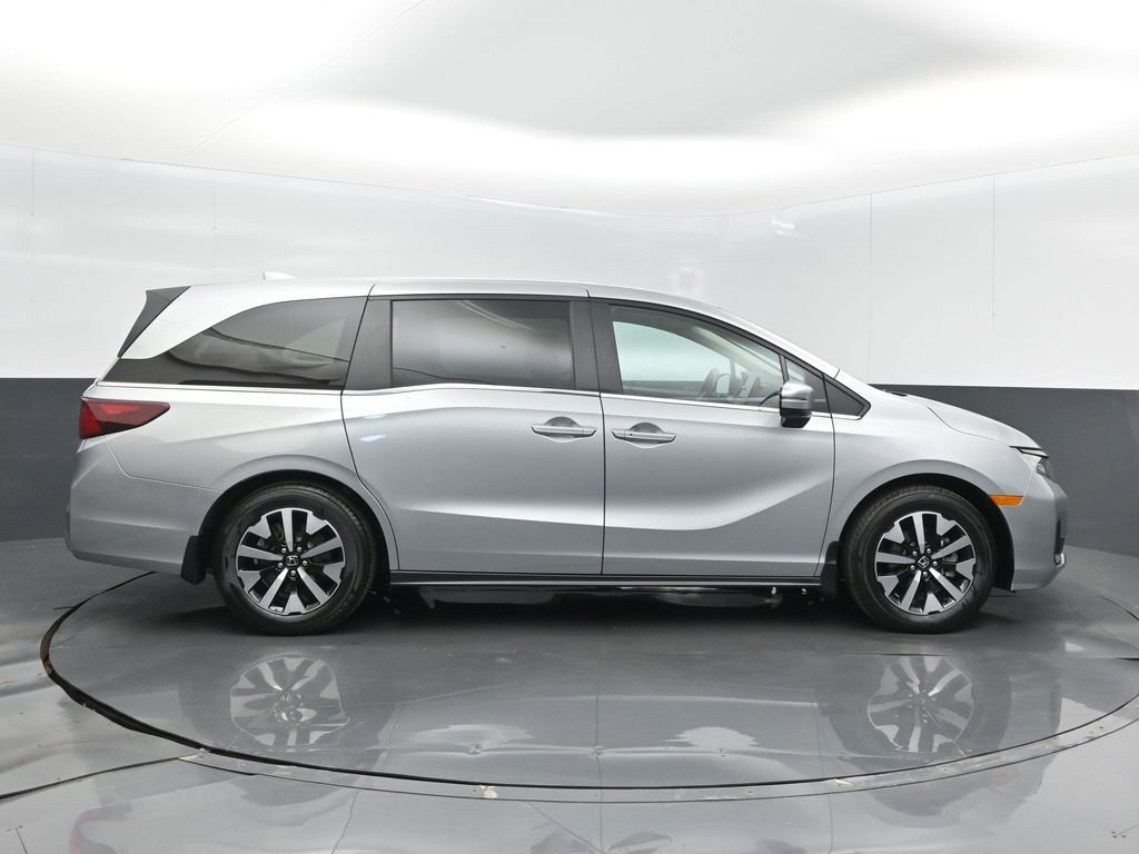 Certified 2025 Honda Odyssey EX-L image 25