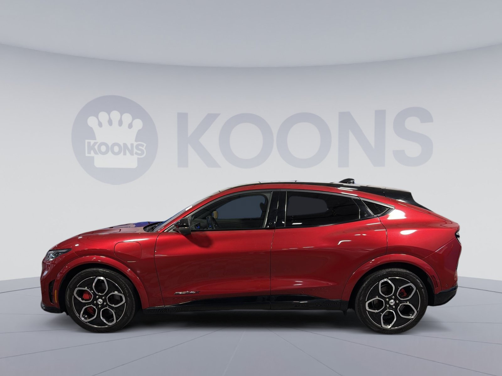 Used 2022 Ford Mustang Mach-E GT AWD/4WD image 2