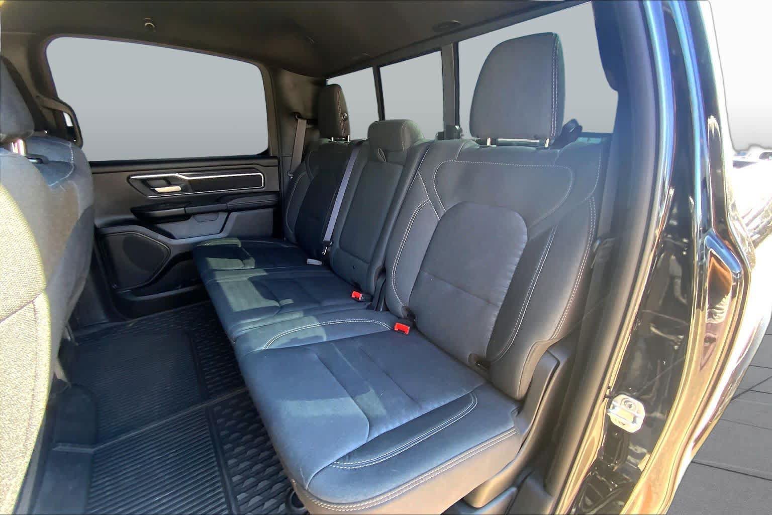 Used 2025 RAM 1500 Big Horn AWD/4WD image 19