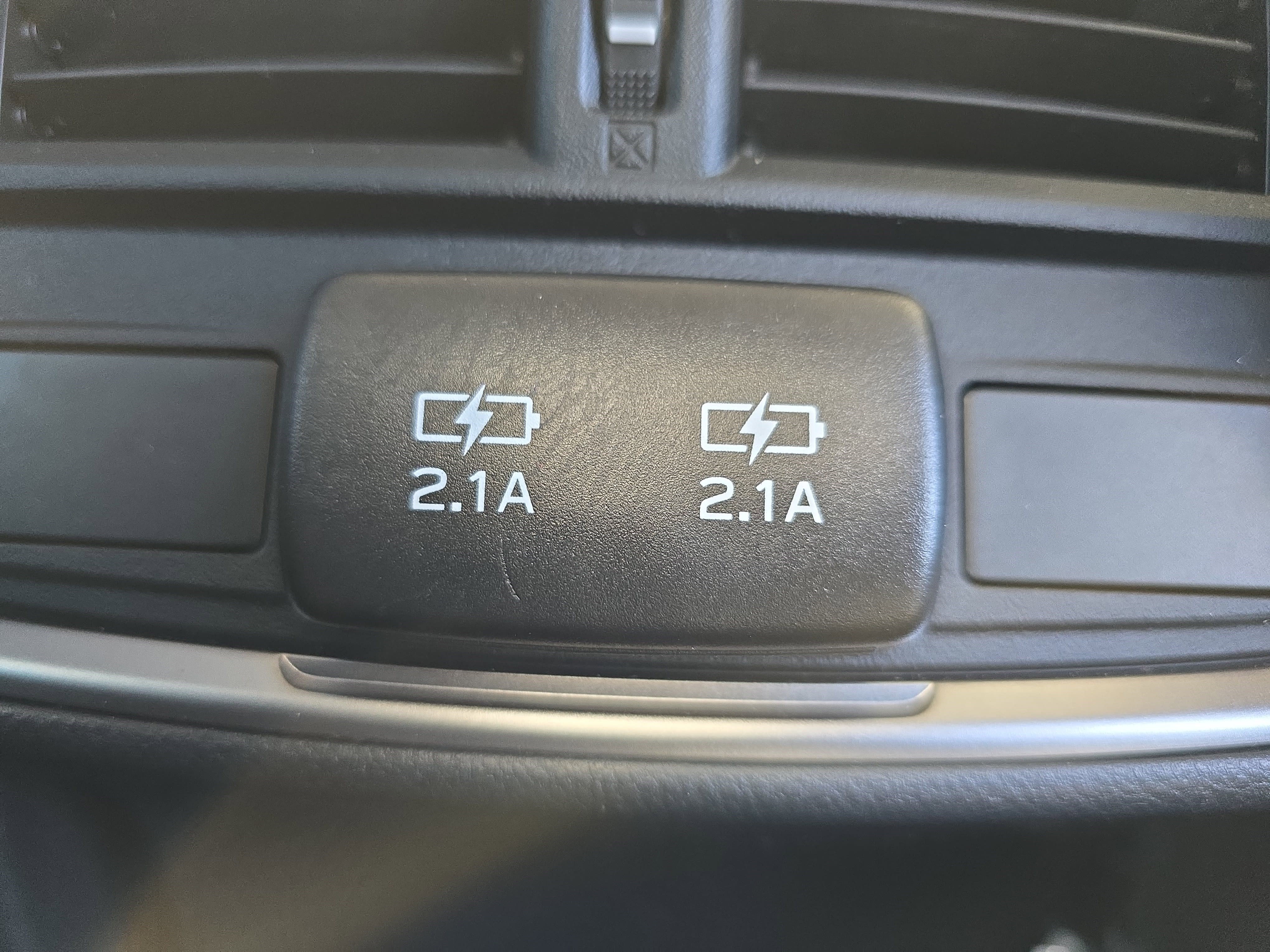 Used 2024 Subaru Forester Limited image 12