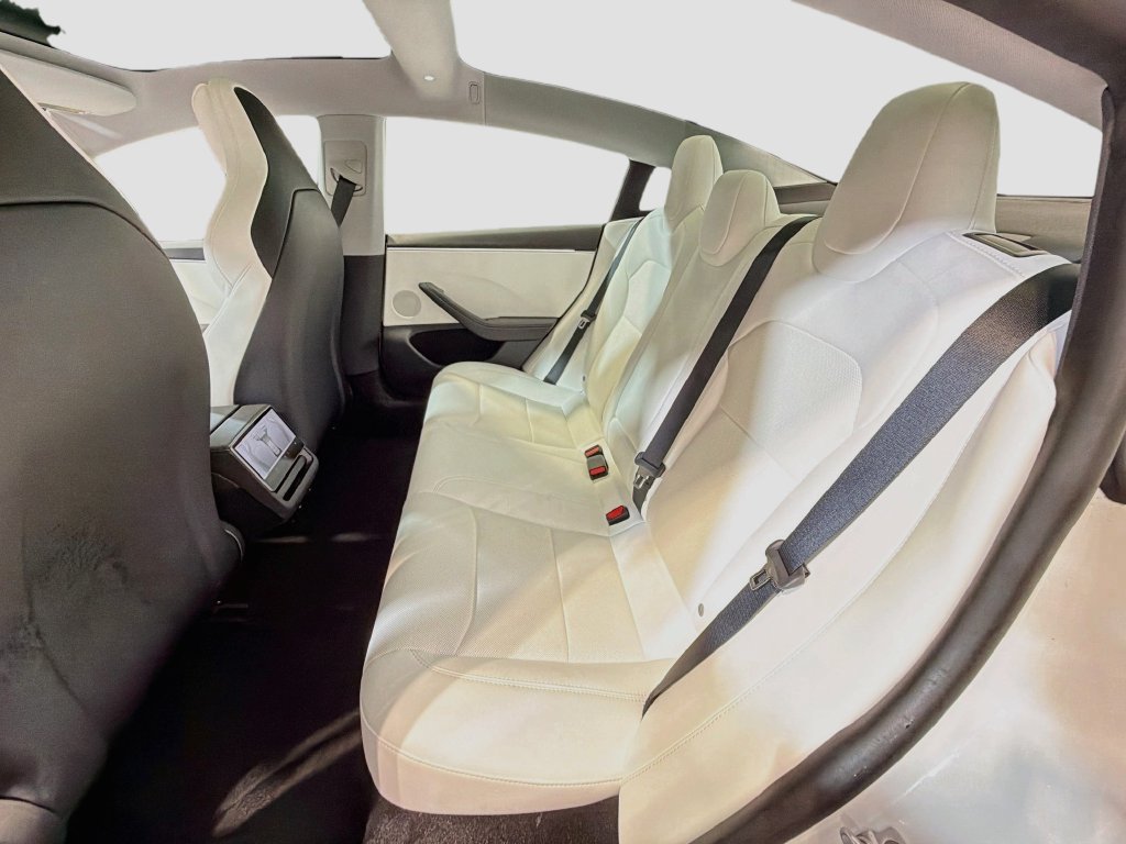 Used 2025 Tesla Model 3 Performance AWD/4WD image 24