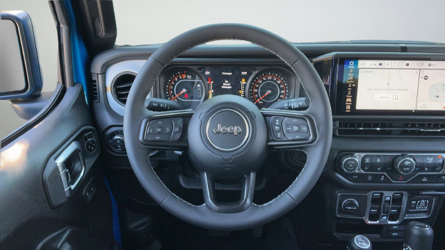 New 2026 Jeep Gladiator Sport AWD/4WD image 10