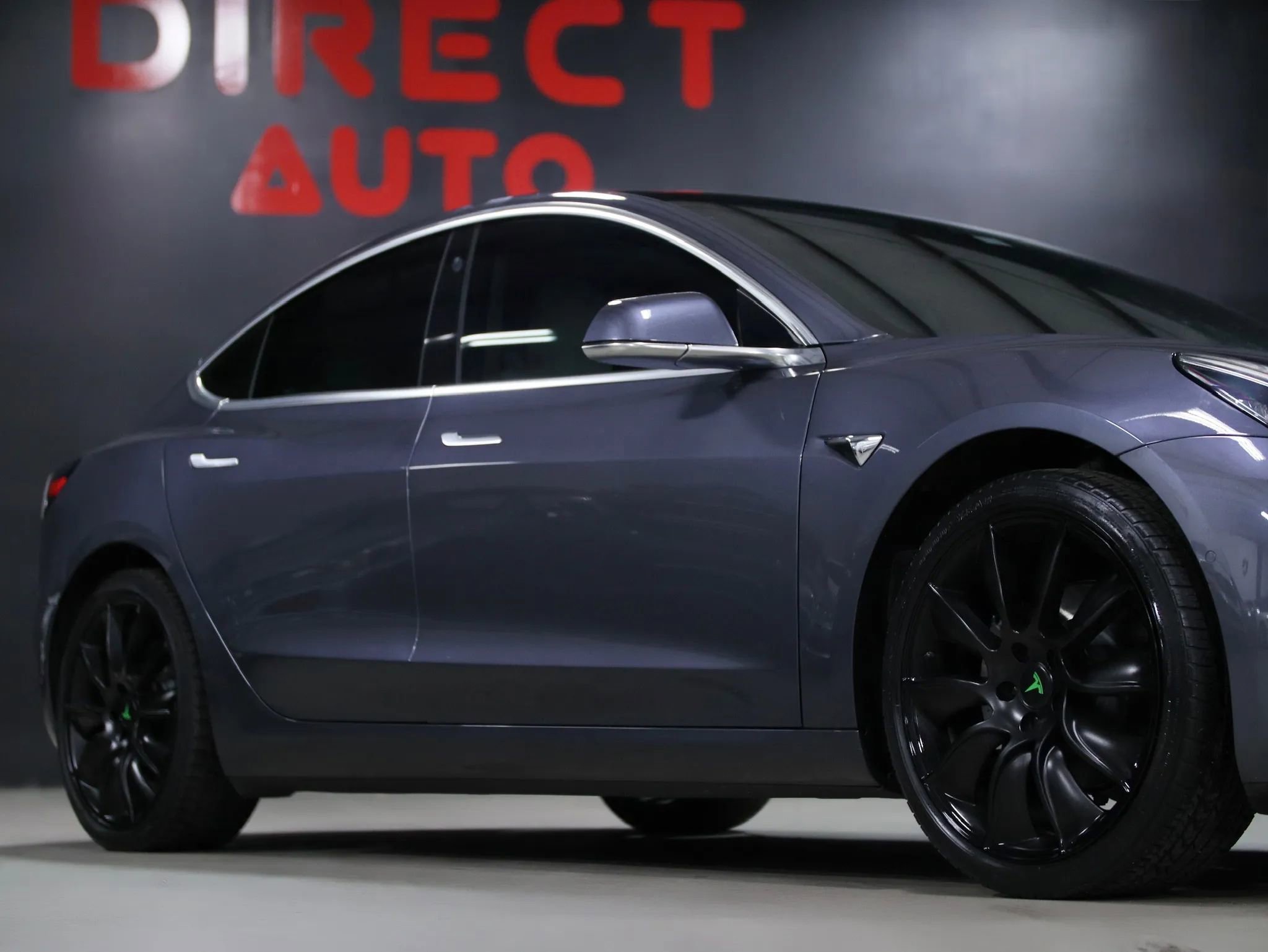 Used 2020 Tesla Model 3 Standard Range RWD image 4