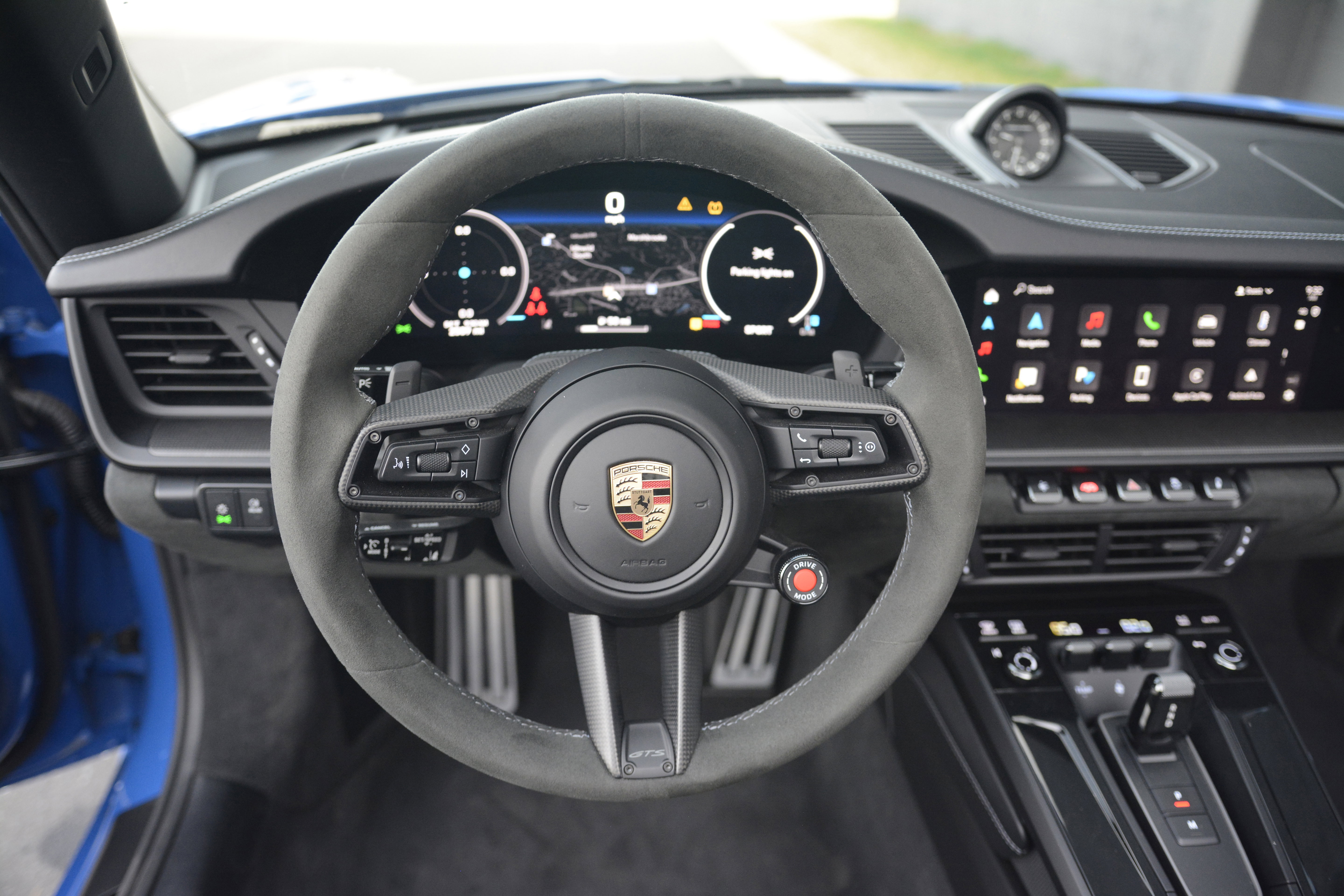 Certified 2025 Porsche 911 Carrera 4 GTS AWD/4WD image 16