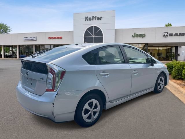 Used 2015 Toyota Prius Two FWD image 6