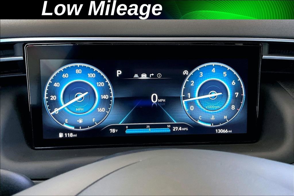 Used 2022 Hyundai Tucson Limited FWD image 2