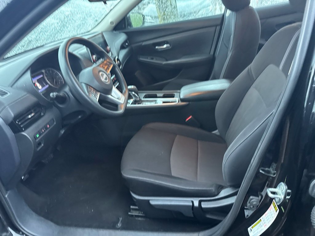 Used 2024 Nissan Sentra SV FWD image 5