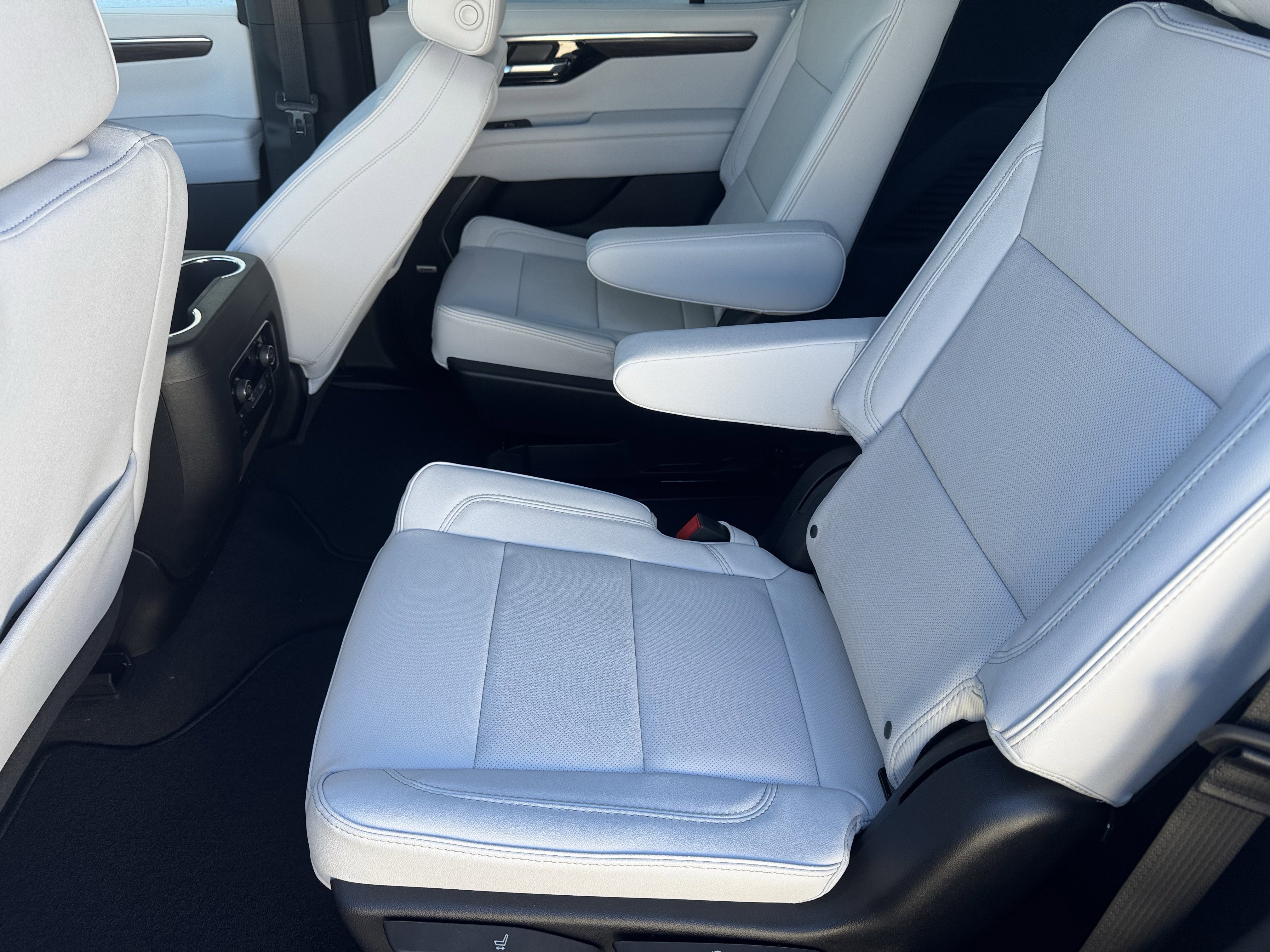 New 2026 Chevrolet Tahoe Premier AWD/4WD image 15