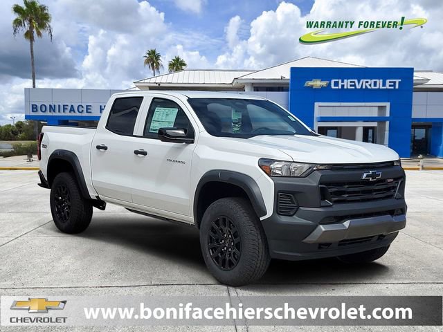 New 2026 Chevrolet Colorado Trail Boss AWD/4WD image 1