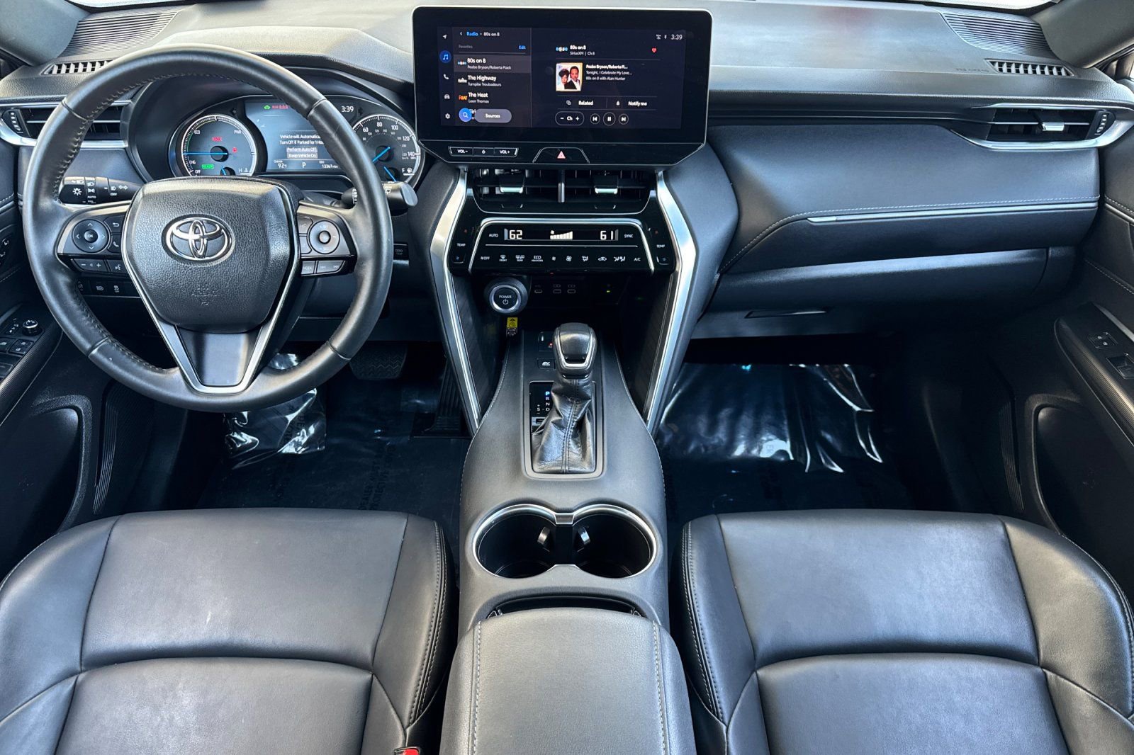 Used 2024 Toyota Venza Nightshade image 13