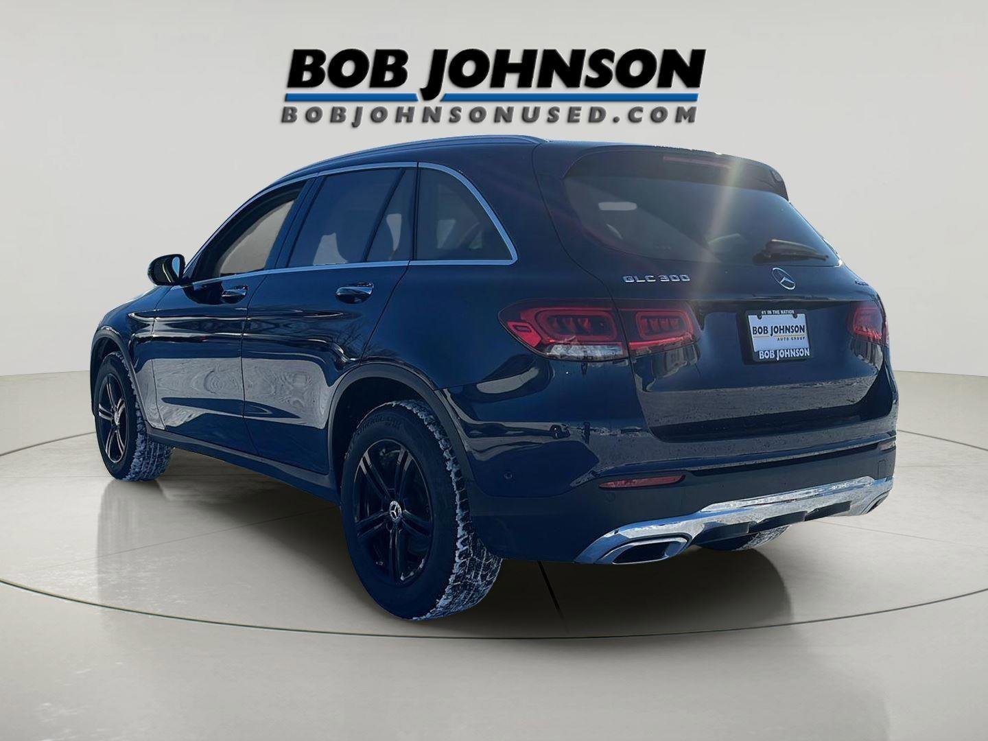 Used 2021 Mercedes-Benz GLC 300 4MATIC w/ Premium Package image 5