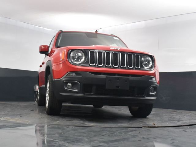 Used 2018 Jeep Renegade Latitude image 39