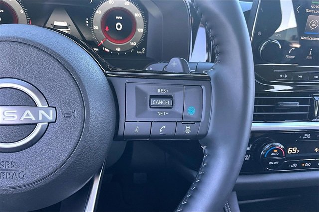 Certified 2025 Nissan Pathfinder Platinum w/ Cargo Package image 11