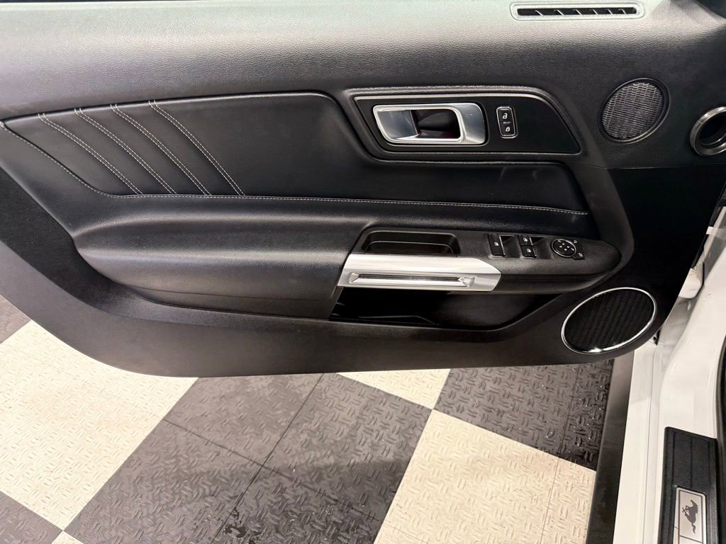 Used 2022 Ford Mustang Premium image 14