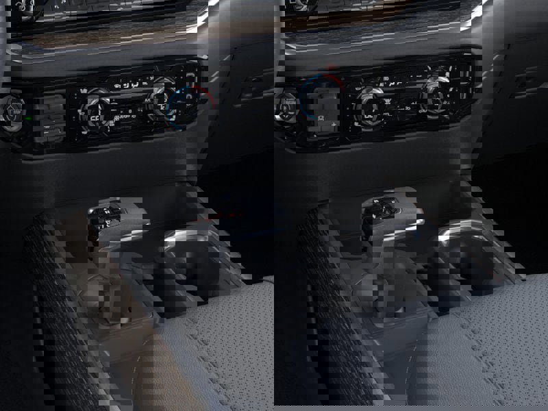 New 2026 GMC Sierra 1500 SLT w/ SLT Premium Package image 50