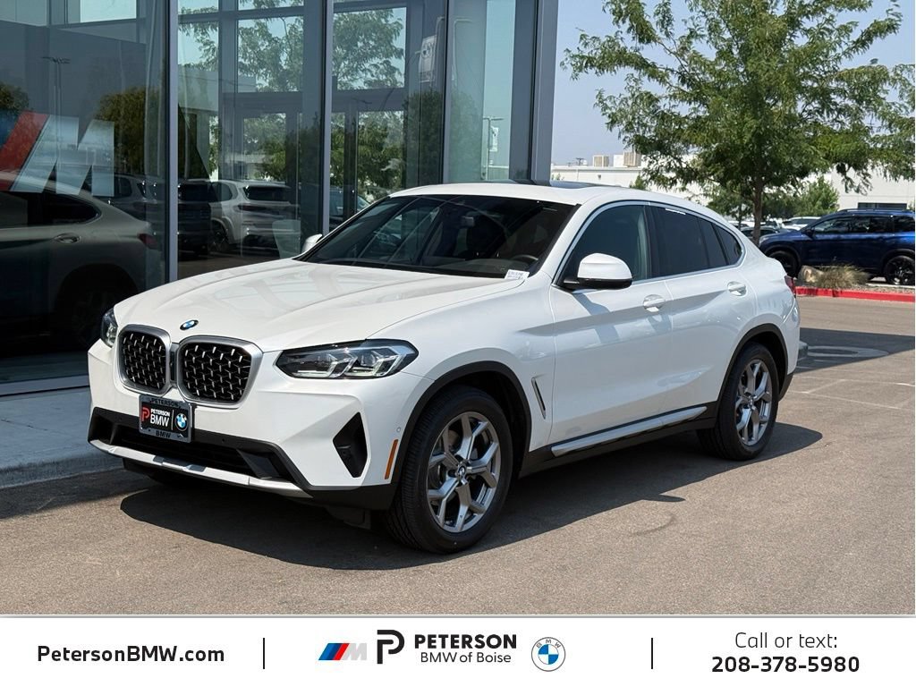 Used 2024 BMW X4 xDrive30i w/ Parking Assistance Package AWD/4WD image 1