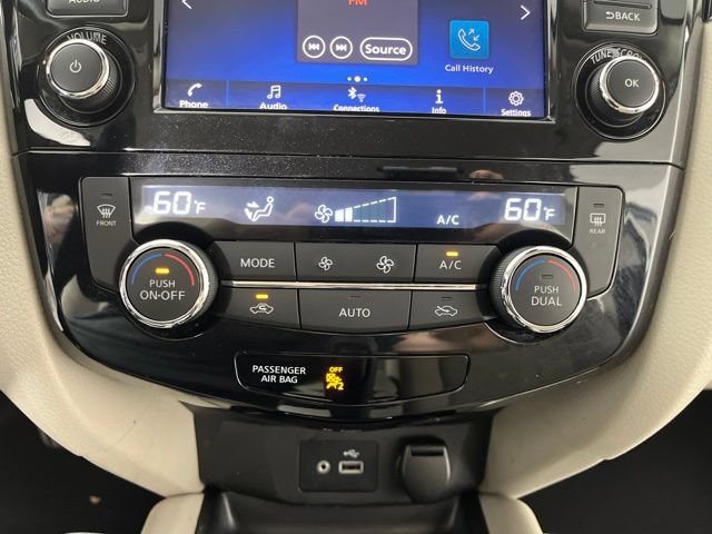 Used 2022 Nissan Rogue Sport SV FWD image 28