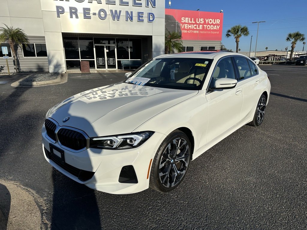 Used 2025 BMW 330i Sedan w/ Premium Package image 2