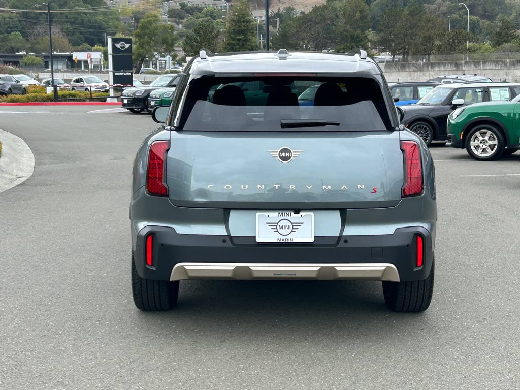 Used 2025 MINI Cooper Countryman S w/ Comfort Package Max AWD/4WD image 4
