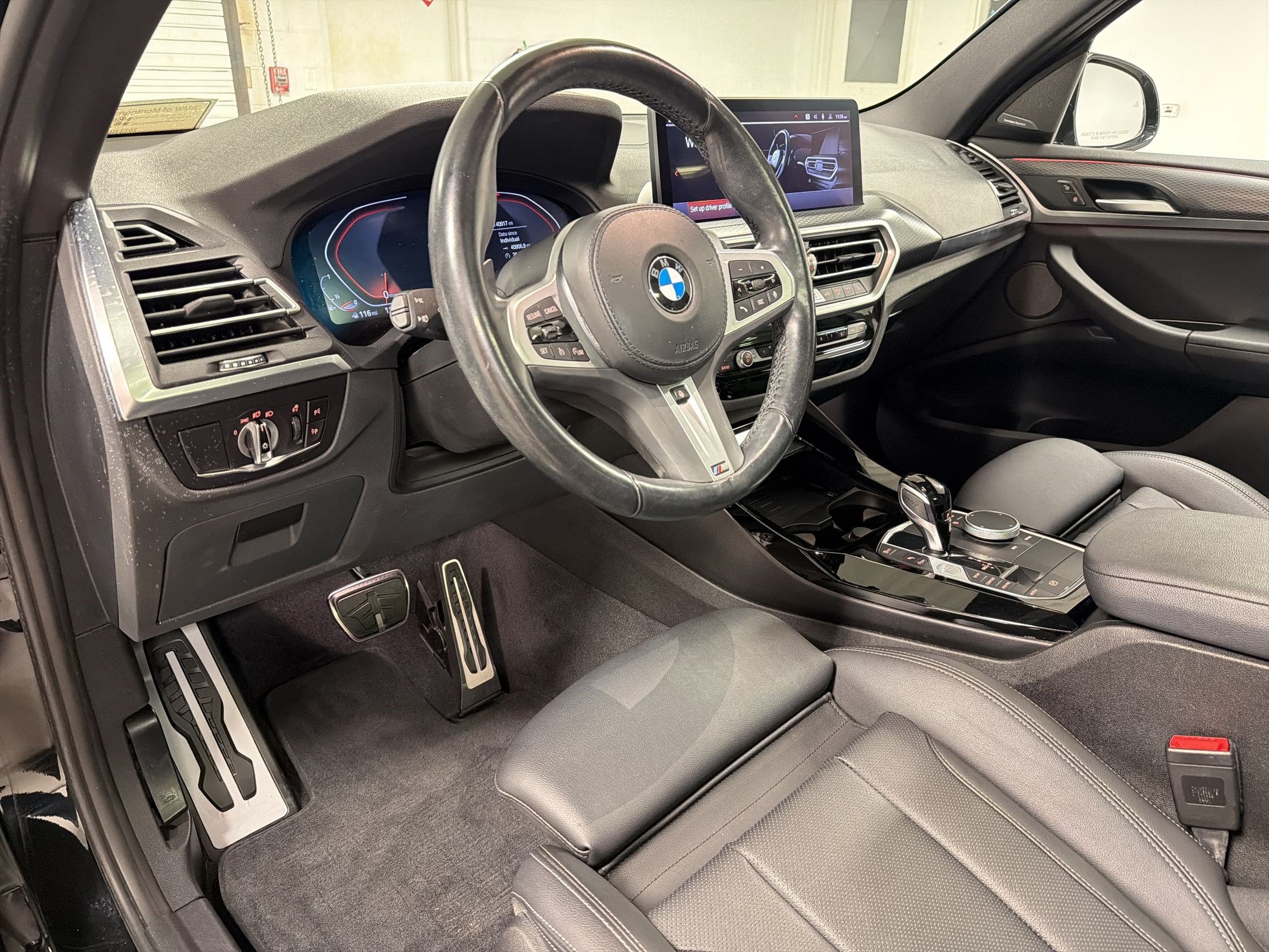 Certified 2023 BMW X3 sDrive30i w/ M Sport Package RWD image 4