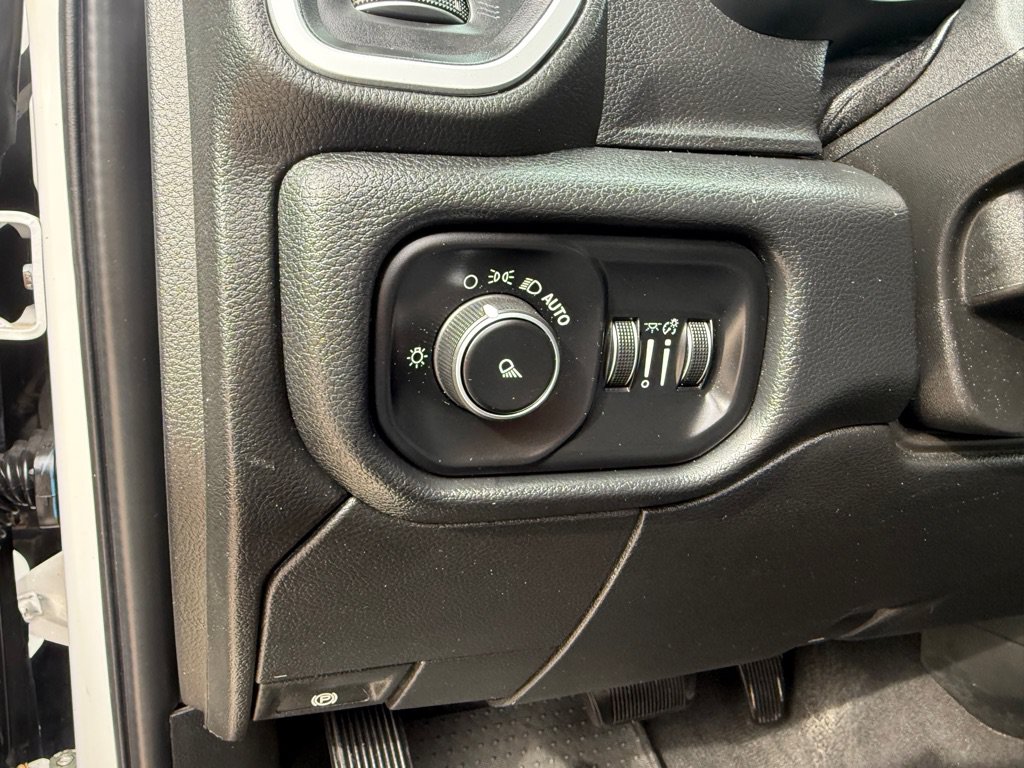 Used 2019 RAM 2500 Big Horn AWD/4WD image 21