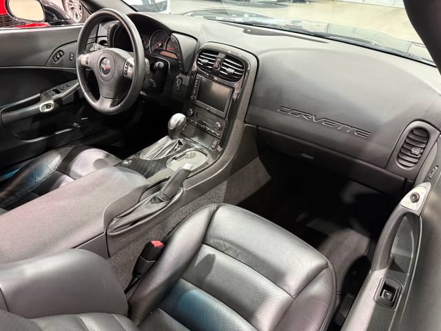 Used 2010 Chevrolet Corvette Convertible w/ Preferred Equipment Group RWD image 10