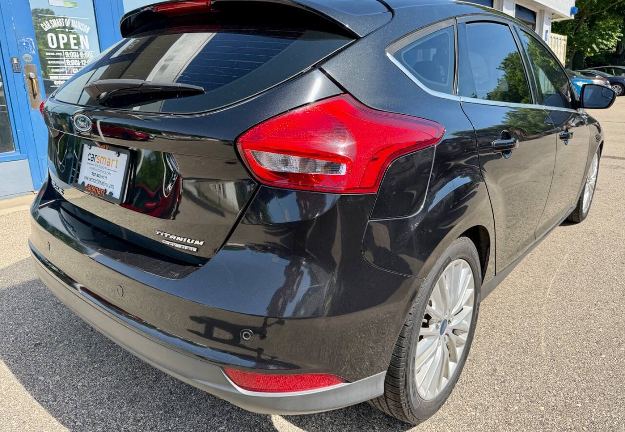 Used 2015 Ford Focus Titanium FWD image 9