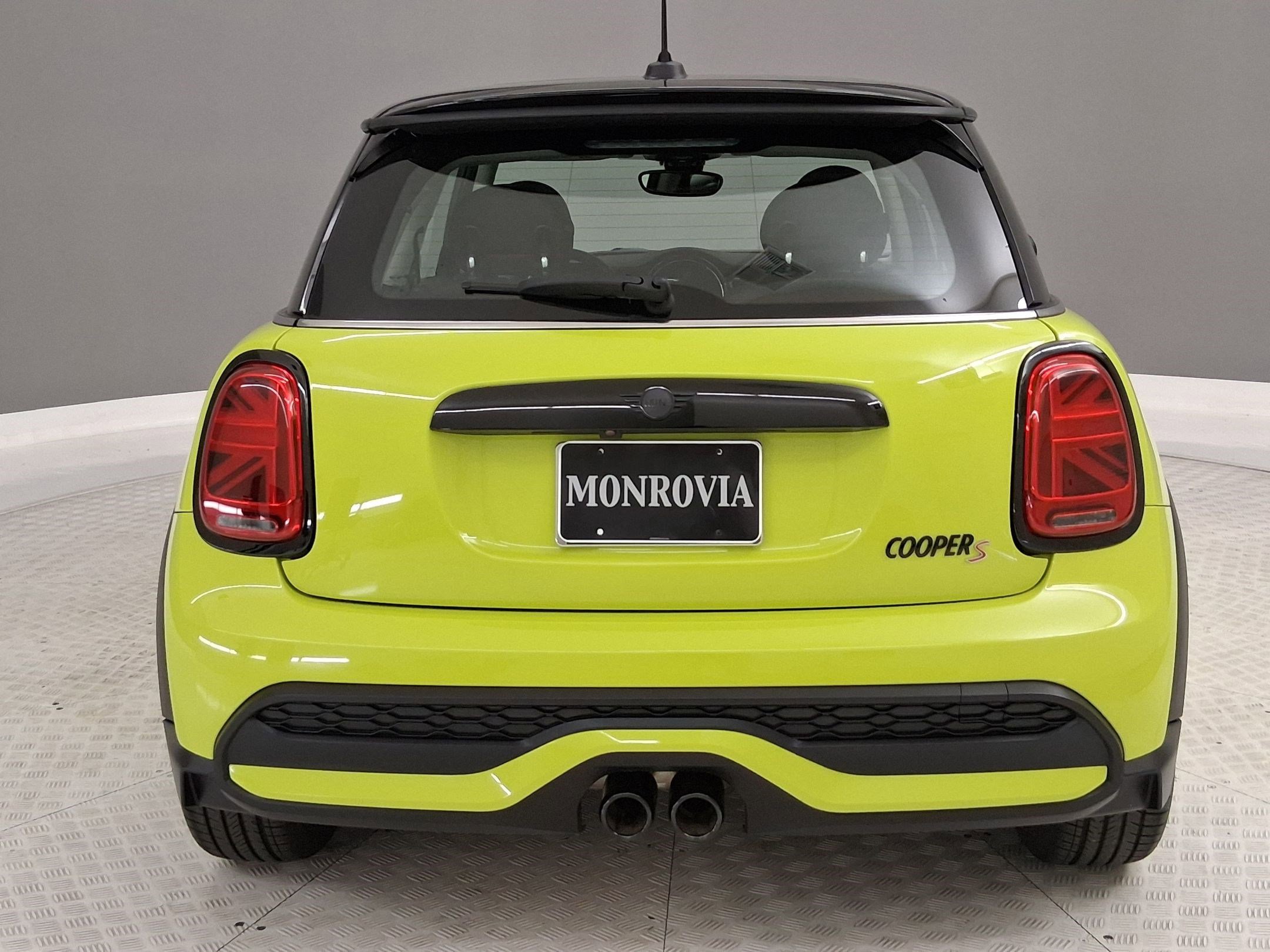 Certified 2024 MINI Cooper S image 8