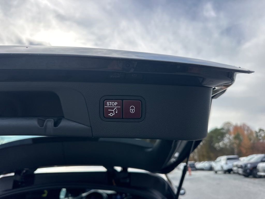 Used 2022 Mercedes-Benz GLC 300 4MATIC image 28