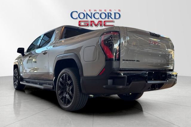 Used 2026 GMC Sierra EV Elevation w/ LPO, Elevation Dark Package image 5