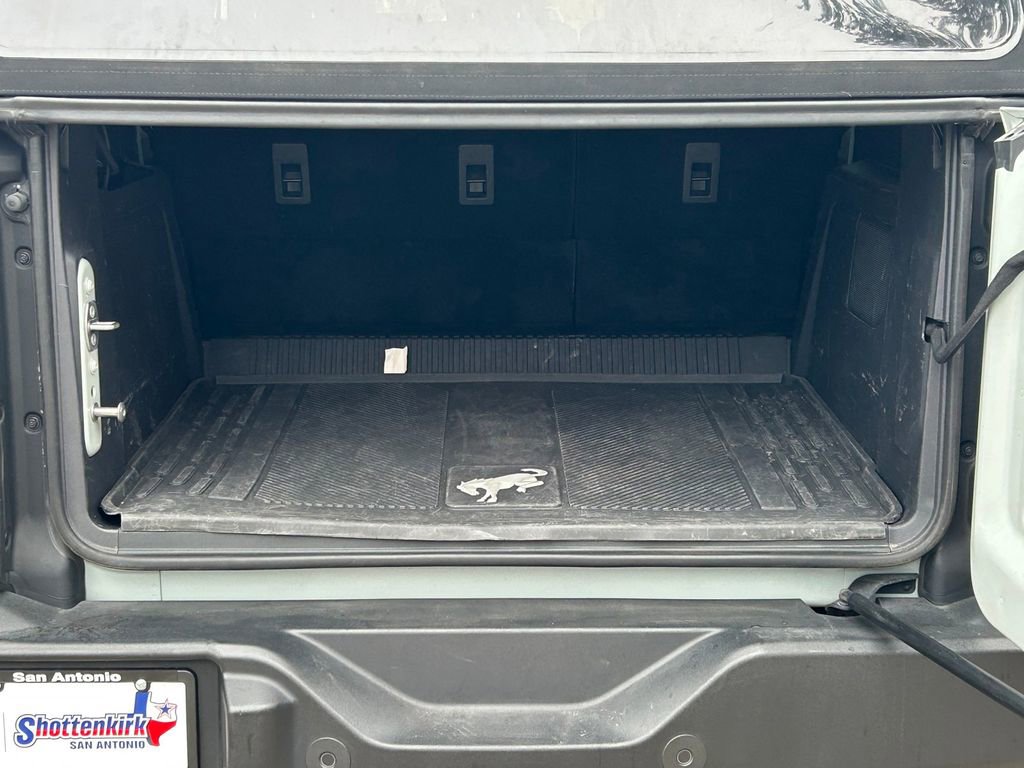 Used 2023 Ford Bronco Outer Banks image 16