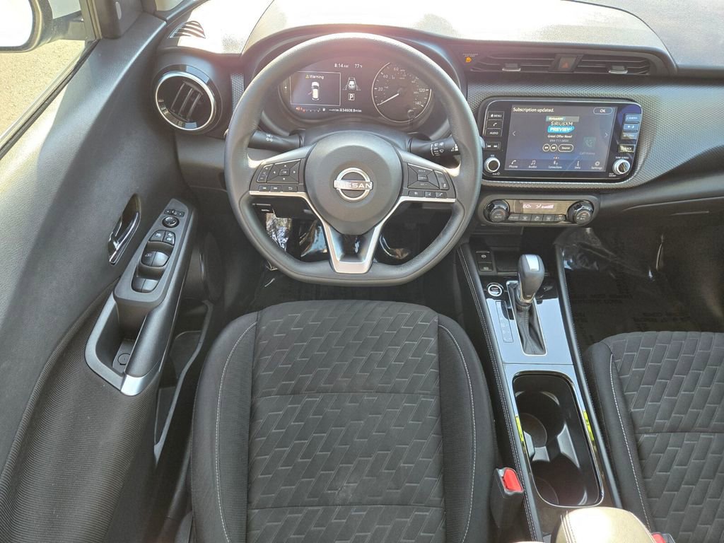 Used 2022 Nissan Kicks SV FWD image 13