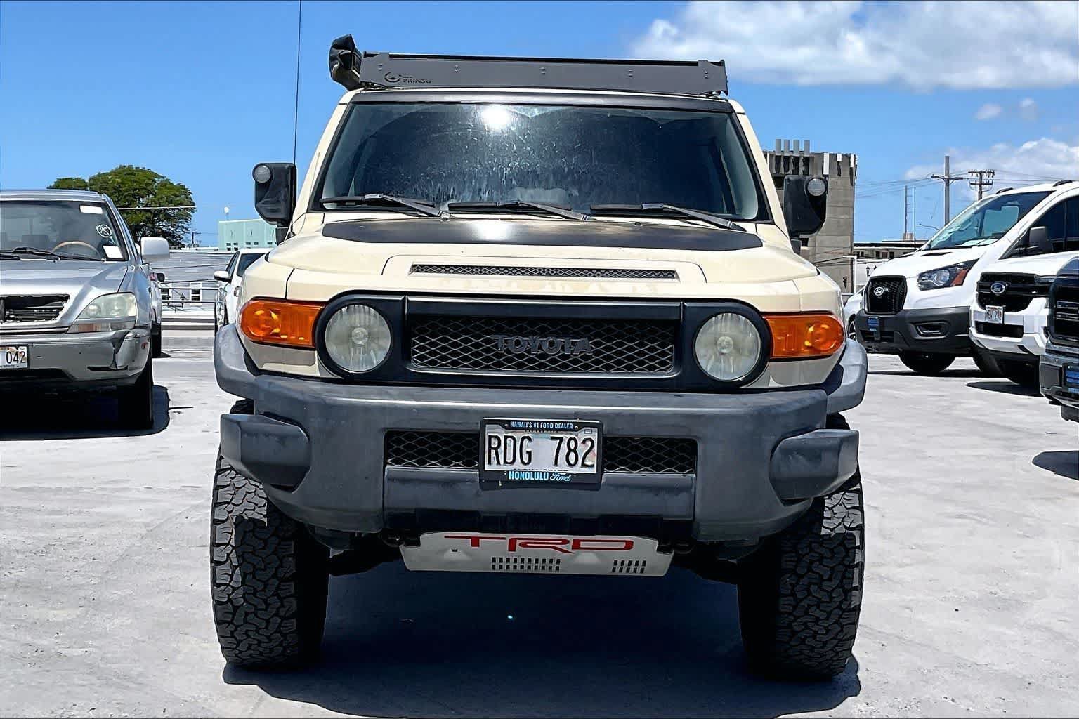 Used 2010 Toyota FJ Cruiser 4WD image 6
