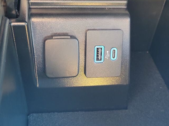 Used 2023 Ford Explorer ST w/ Equipment Group 401A AWD/4WD image 20