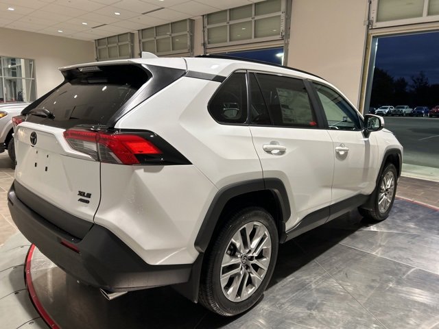 New 2025 Toyota RAV4 XLE Premium image 8