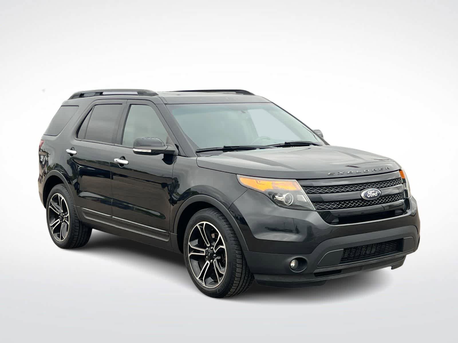 Used 2014 Ford Explorer Sport w/ Equipment Group 401A AWD/4WD image 2
