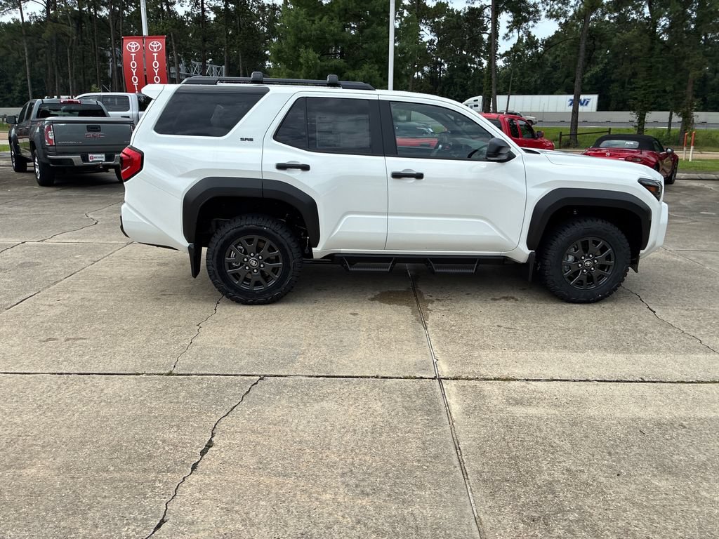 New 2026 Toyota 4Runner SR5 AWD/4WD image 8