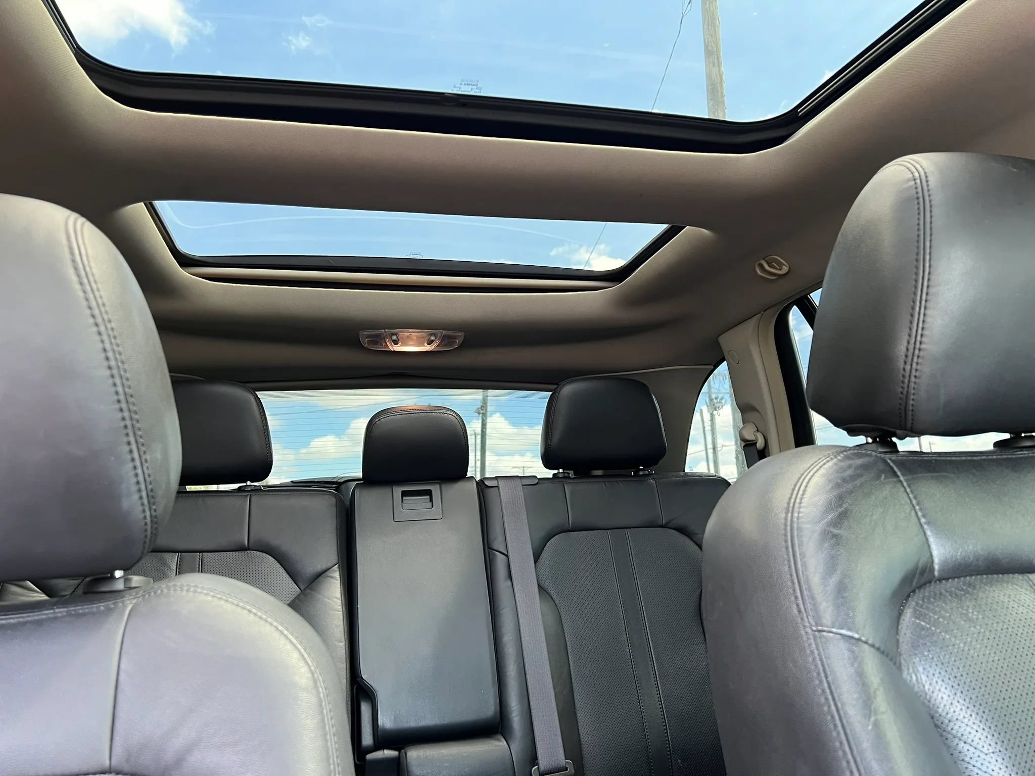 Used 2013 Lincoln MKX FWD w/ Wood Pkg image 16