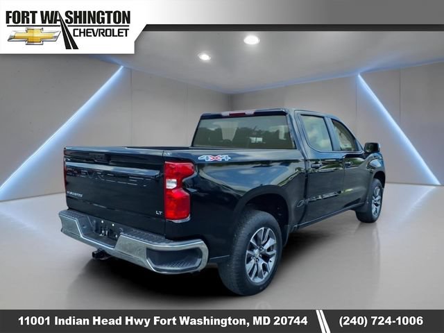 Used 2024 Chevrolet Silverado 1500 LT AWD/4WD image 3