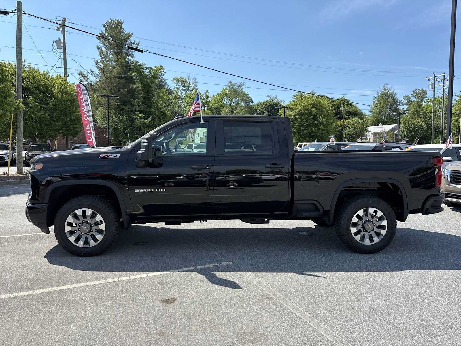 New 2026 Chevrolet Silverado 2500 Custom w/ Custom Value Package AWD/4WD image 9