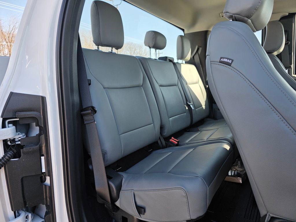 New 2026 Ford F350 XL w/ XL Chrome Package image 38