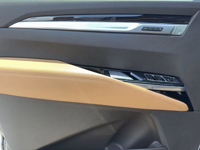 New 2025 Cadillac Escalade ESV Premium Luxury w/ Touring Package image 11