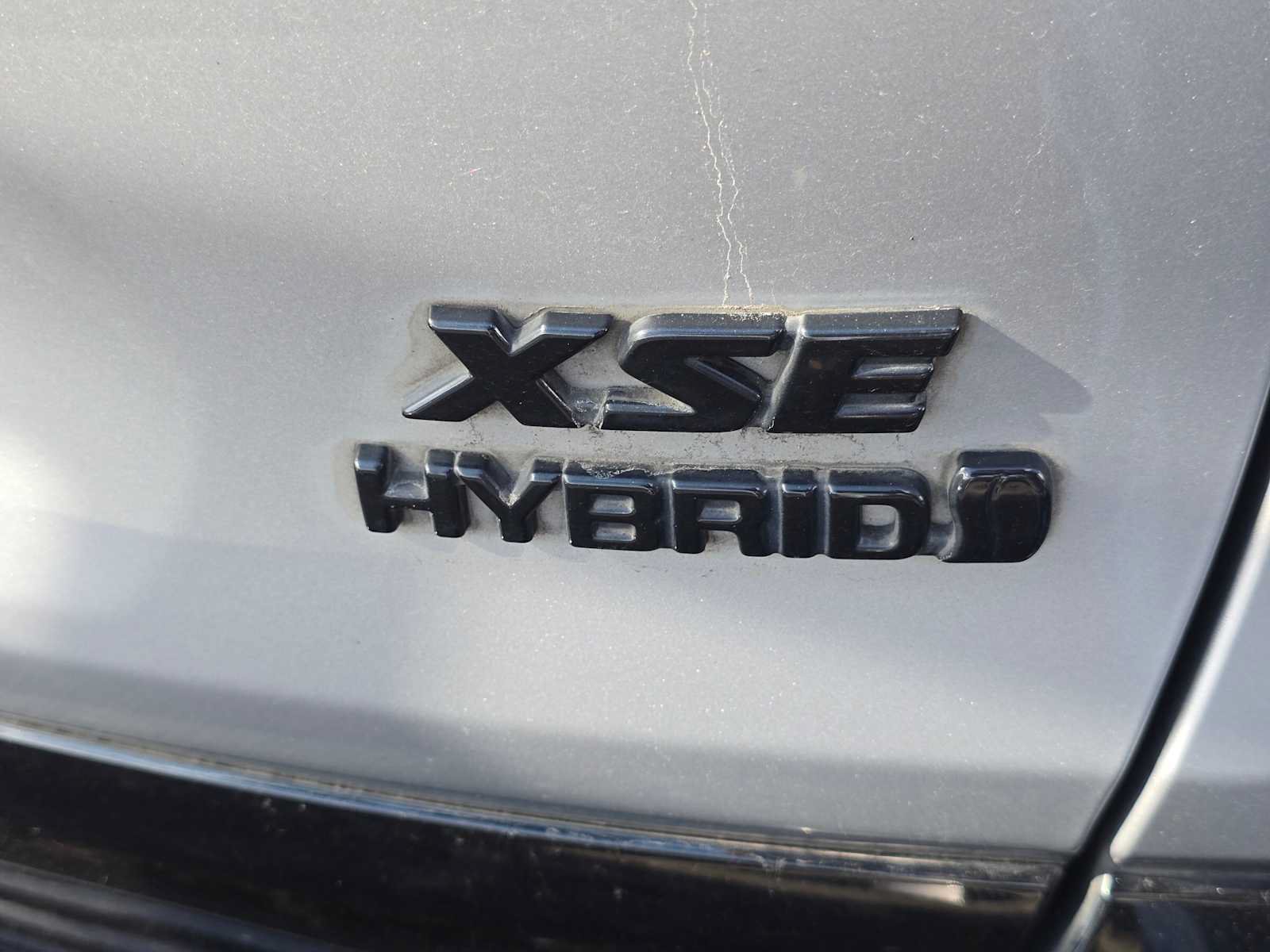 Used 2020 Toyota RAV4 XSE AWD/4WD image 5