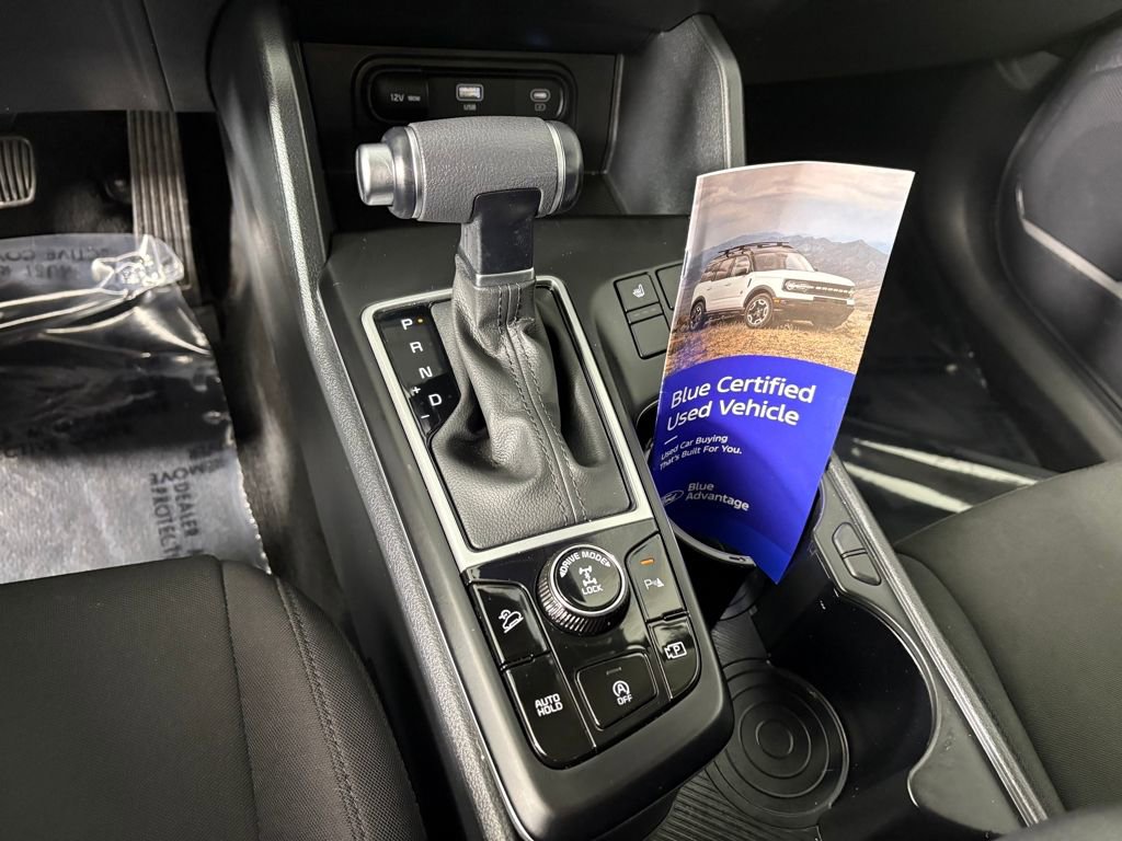 Used 2025 Kia Sportage LX image 21
